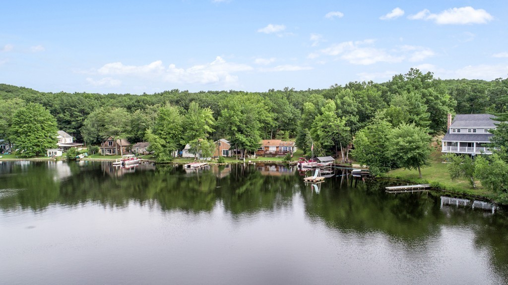 28 Oak Ridge Road Lunenburg, MA 01462 - Photo 4 of 30 Gallery Image 4