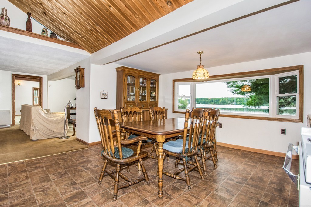 28 Oak Ridge Road Lunenburg, MA 01462 - Photo 8 of 30 Gallery Image 8