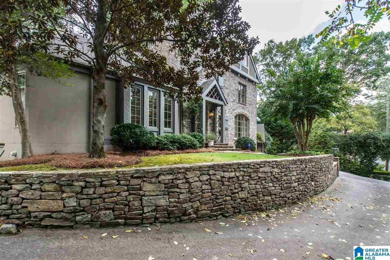 14 Memory Lane Birmingham, AL 35213 - Photo 4 of 44
