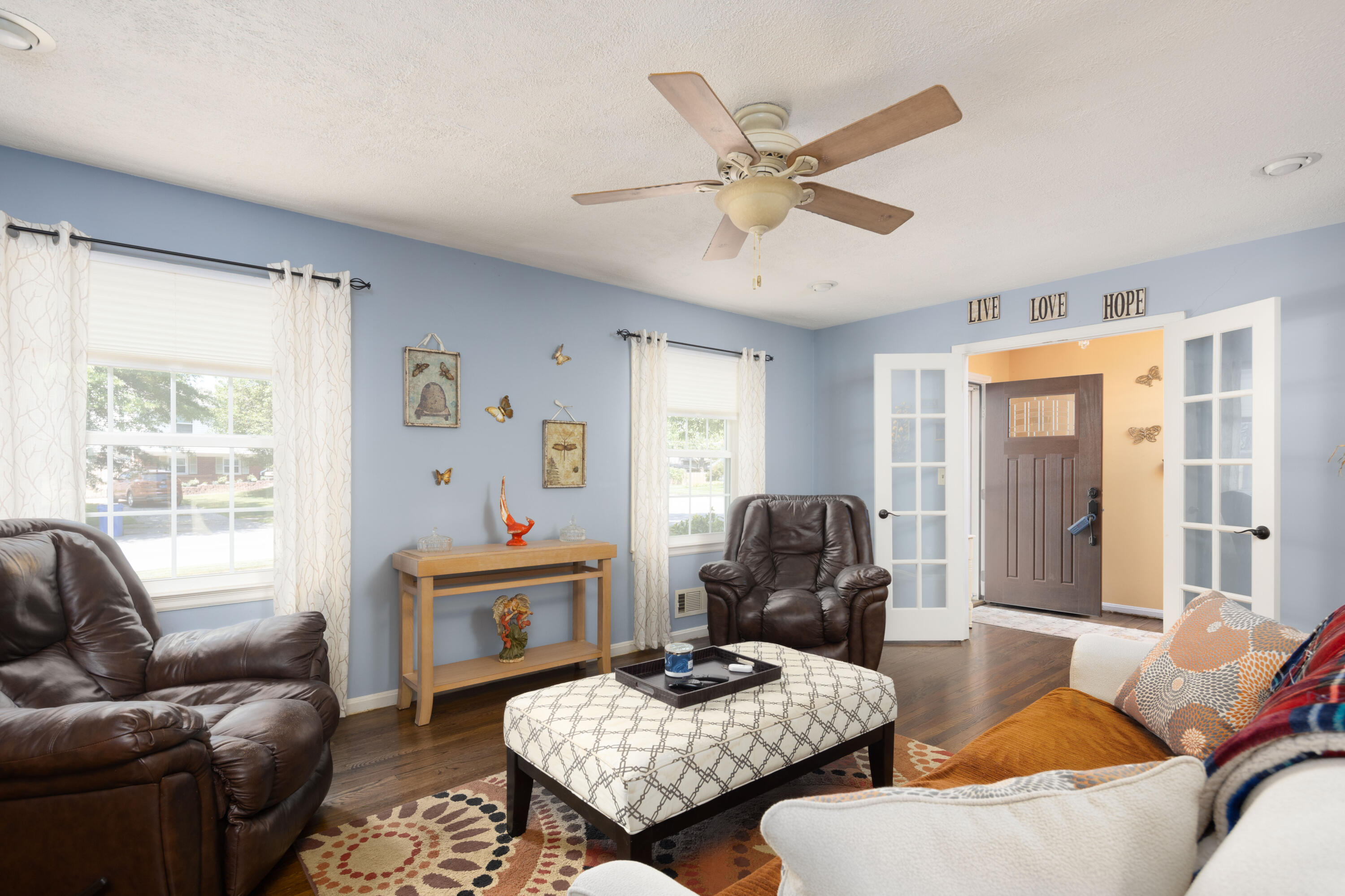 1024 Castleton Way Lexington, KY 40517 - Photo 4 of 35 untitled (3 of 36)