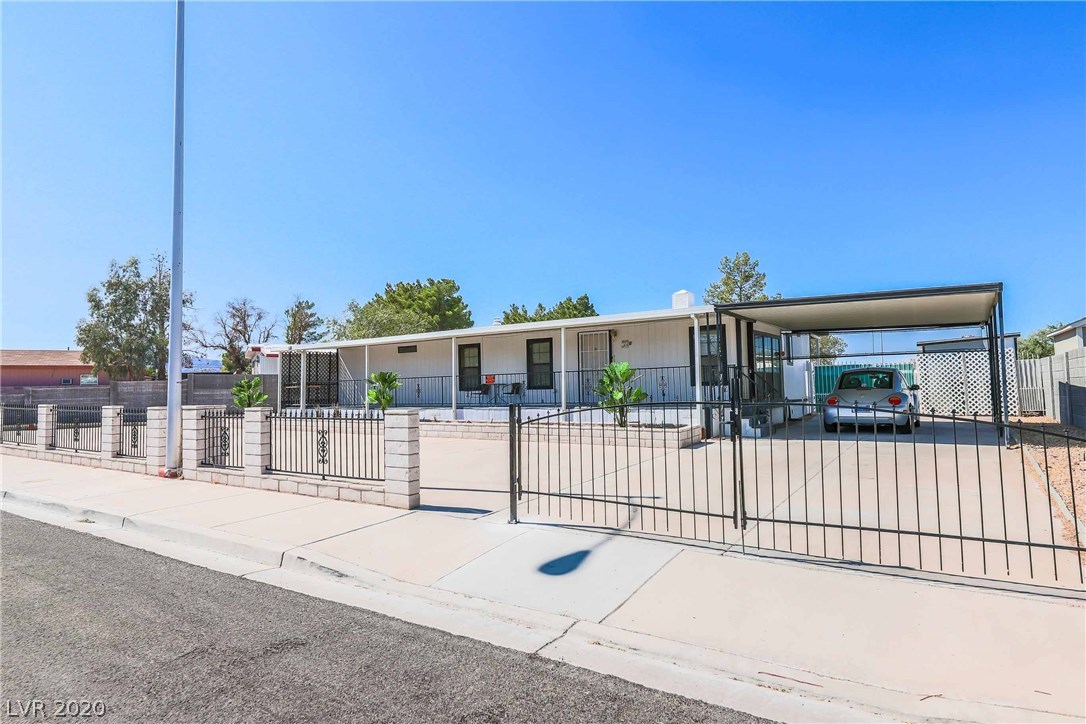 1228 Inca Lane Henderson, NV 89015 - Photo 3 of 36 Gallery Image 3