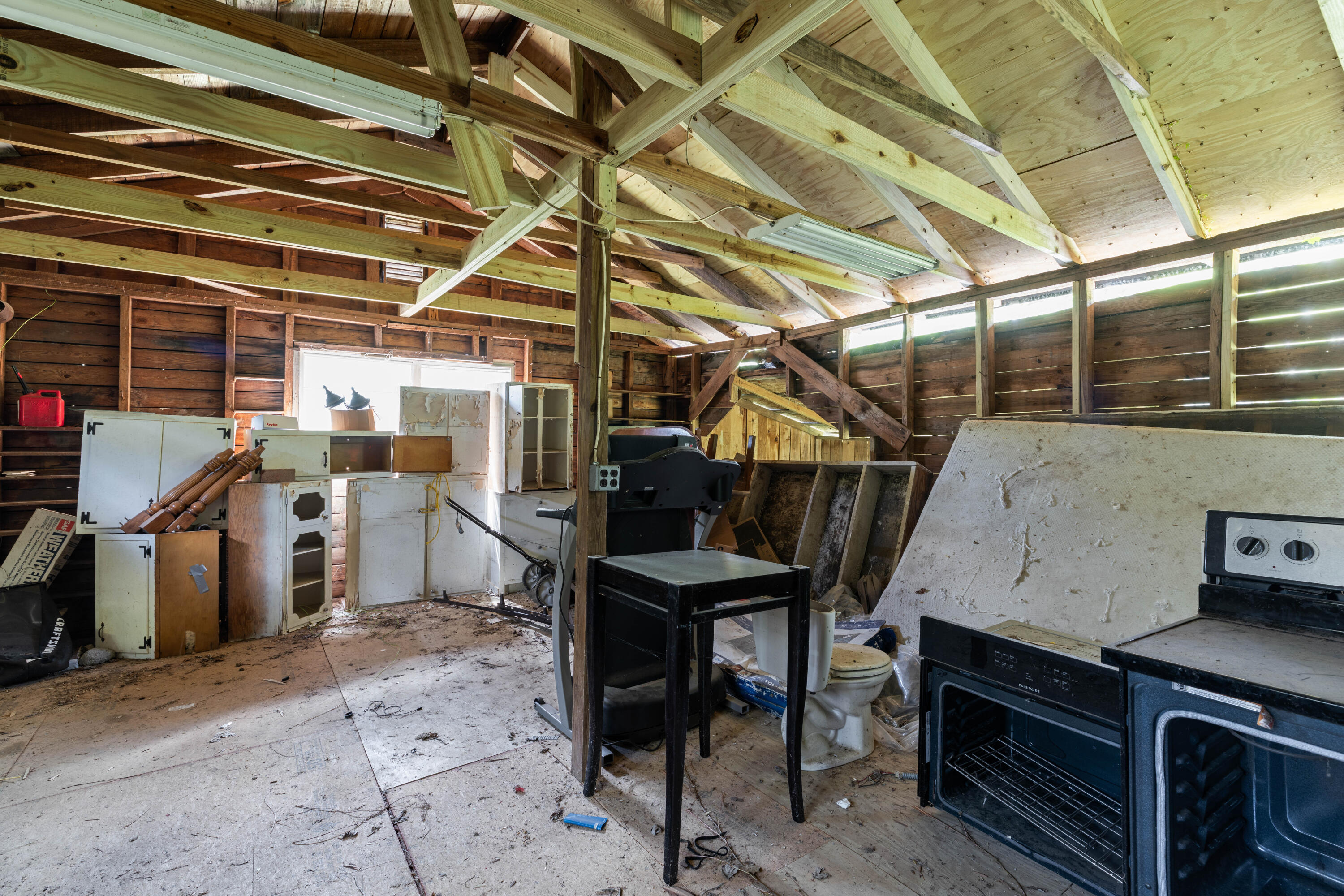 1265 North Concord Road Chattanooga, TN 37421 - Photo 23 of 30 Very large shed/outbuilding