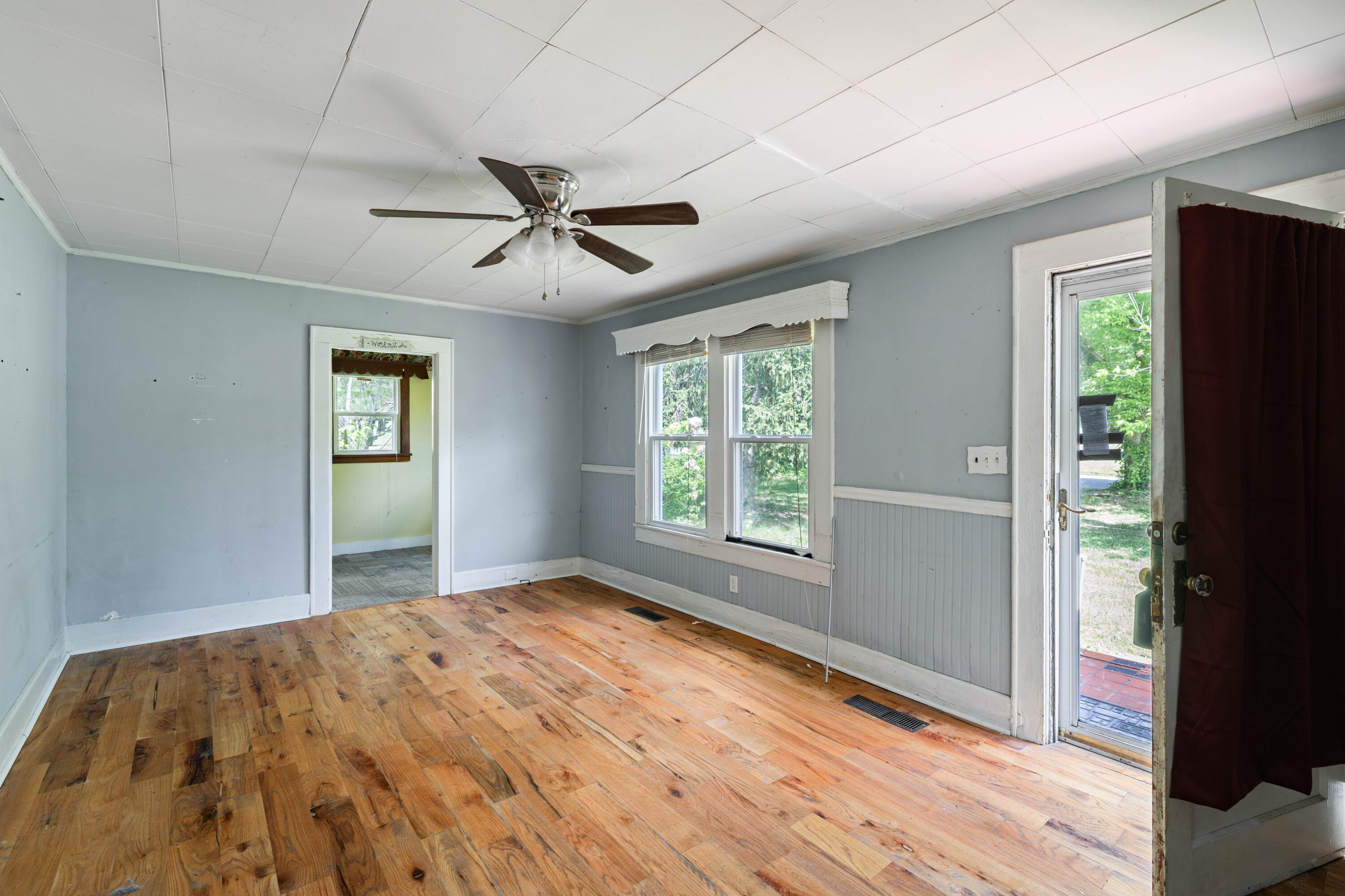 1265 North Concord Road Chattanooga, TN 37421 - Photo 4 of 30 Hardwood floors
