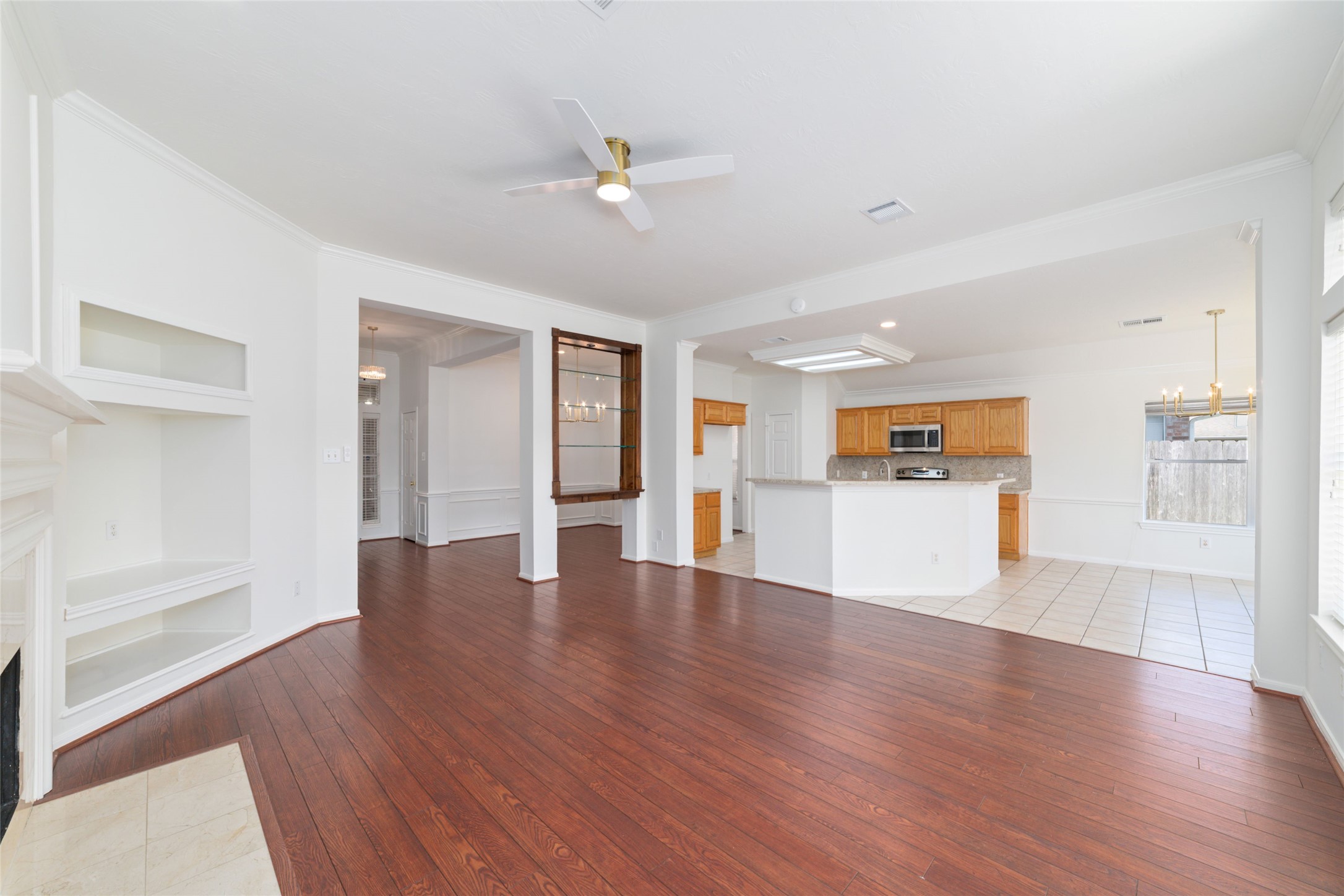 2014 Mabry Mill Road Houston, TX 77062 - Photo 19 of 27