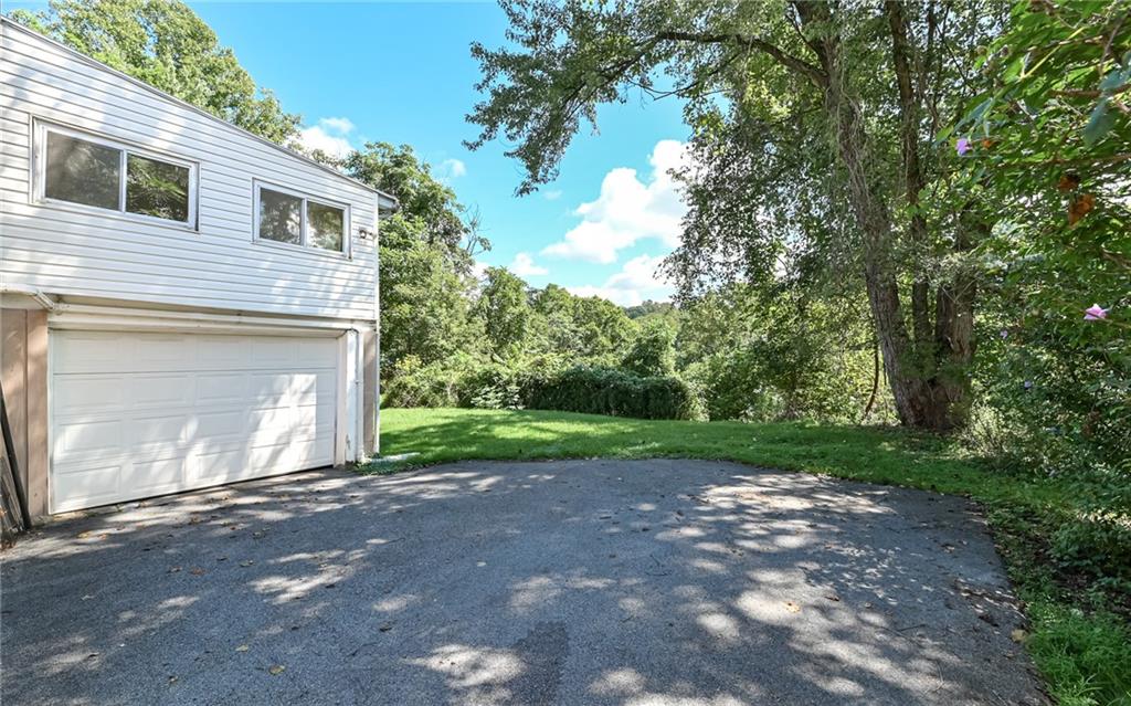 8040 Aber Road Penn Hills, PA 15147 - Photo 17 of 18 Gallery Image 17