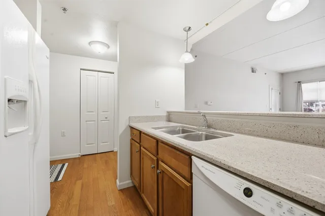 $224,900 | 400 North Richmond Street, Unit 113, Appleton, WI 54911