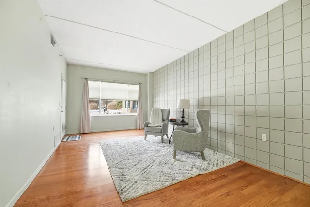 $224,900 | 400 North Richmond Street, Unit 113, Appleton, WI 54911