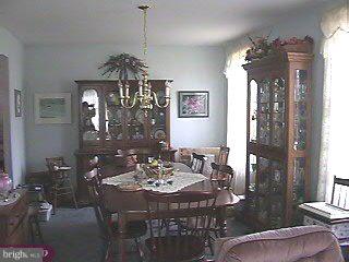 11902 Millbrook Road Philadelphia, PA 19154 - Photo 5 of 6 Gallery Image 5