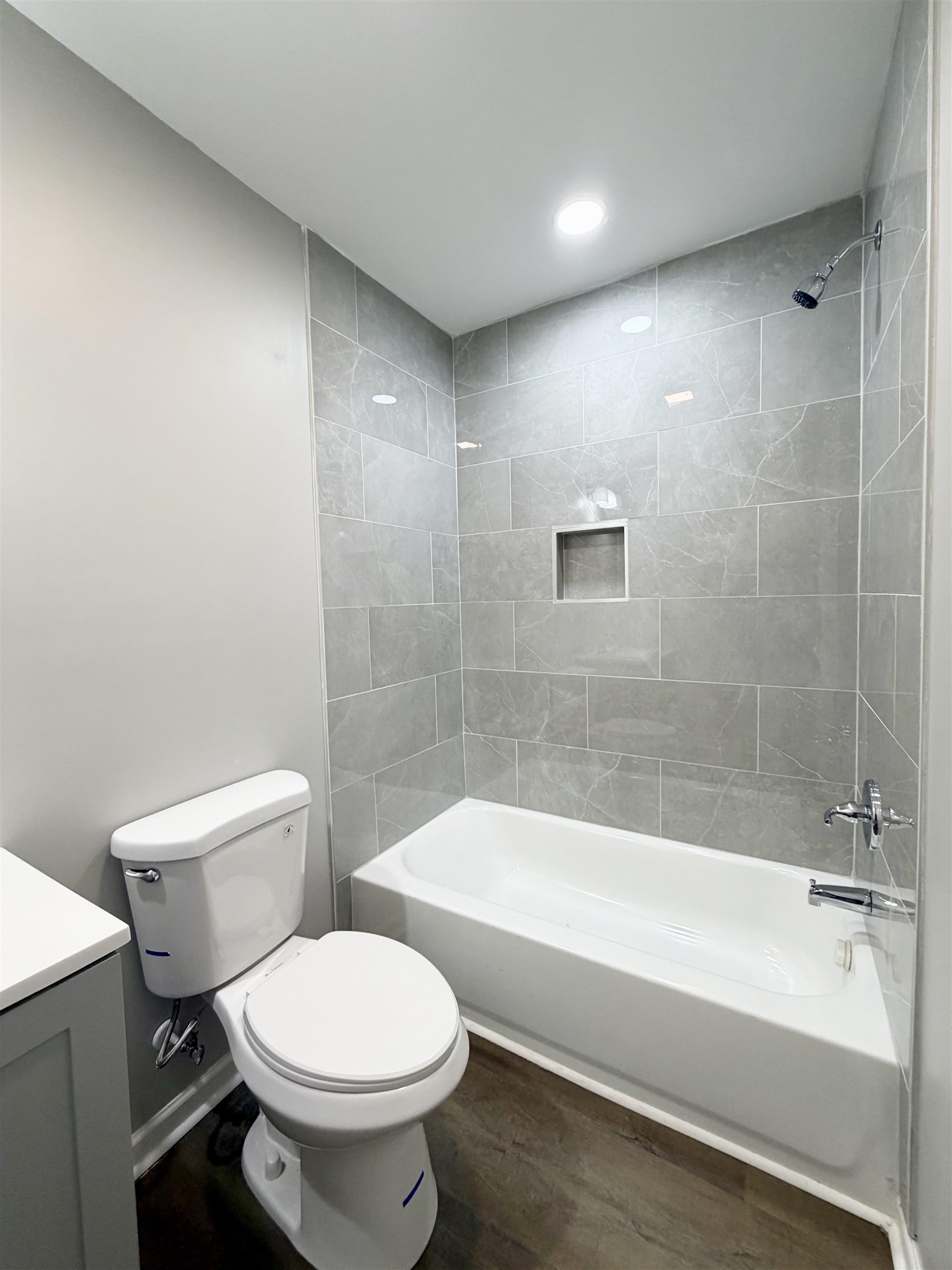 107 Short Alley Gaffney, SC 29341 - Photo 22 of 27 Bath