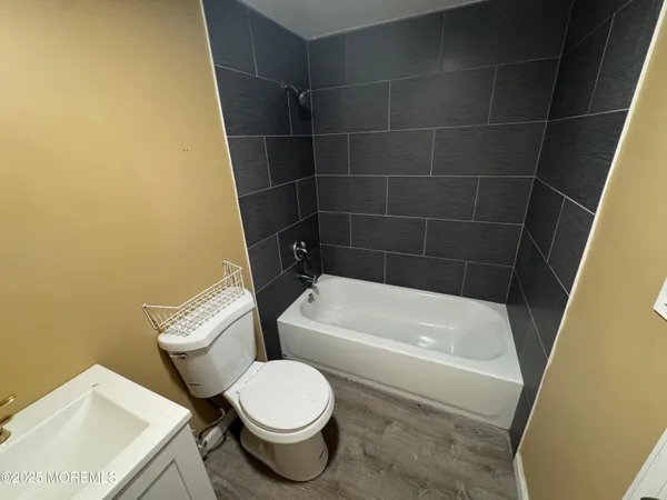 $2,800 | 724 Cortlandt Street, Unit 5, Perth Amboy, NJ 08861