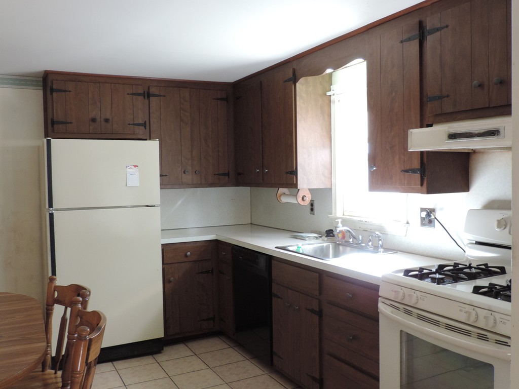 34 Martell Road Quincy, MA 02169 - Photo 4 of 14 Gallery Image 4