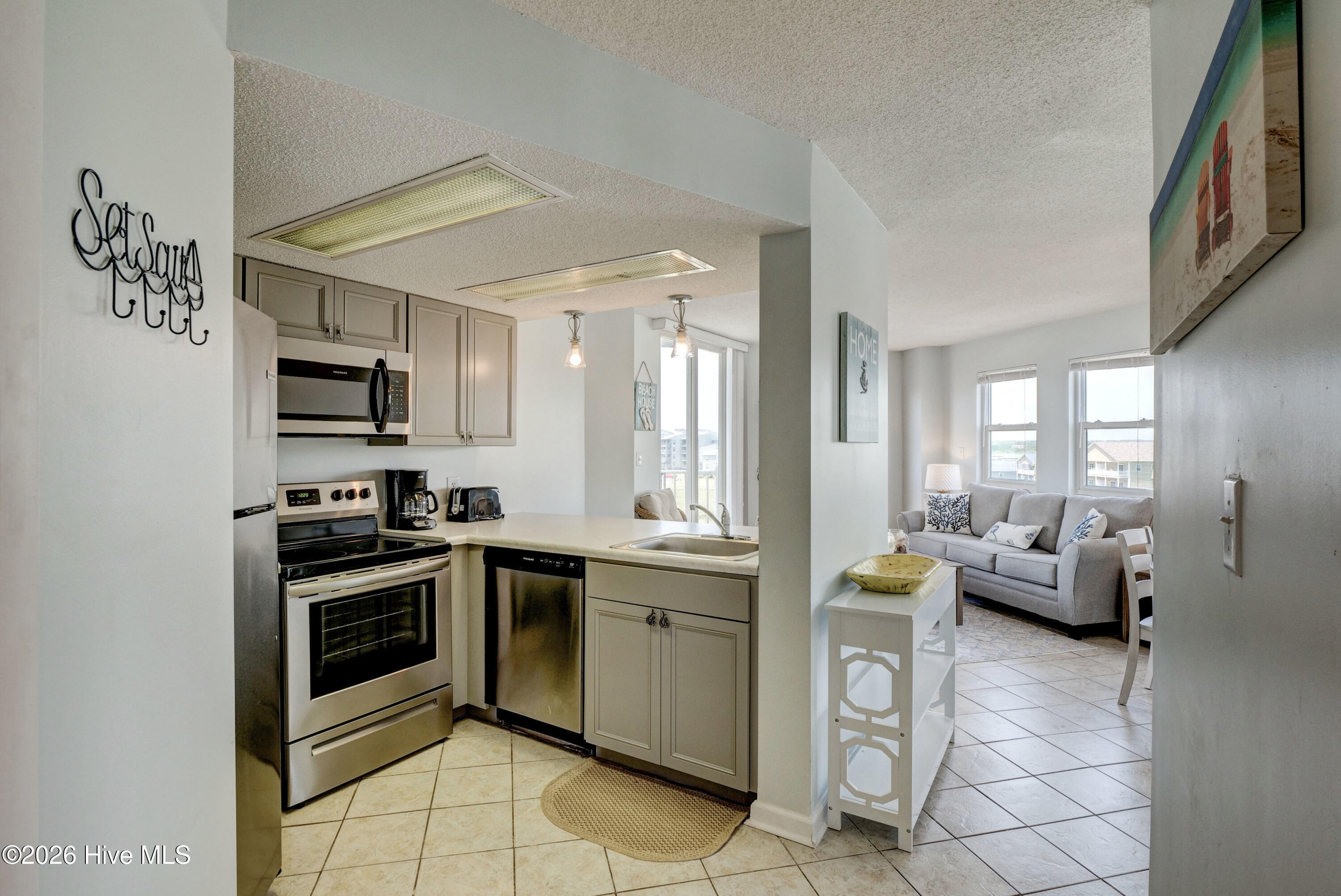 2000 New River Inlet Road, Unit 1301 North Topsail Beach, NC 28460 - Photo 8 of 50 Gallery Image 8