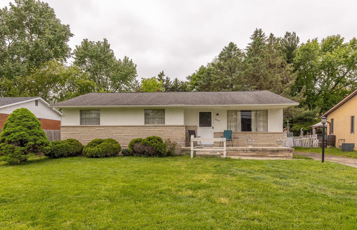 3547 Noe Bixby Road Columbus, OH 43232 - Photo 1 of 27 2