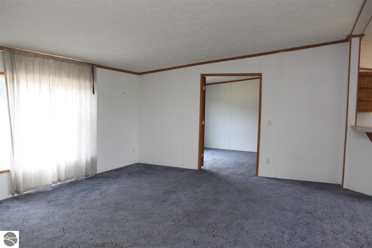 7995 Barney Road Traverse City, MI 49684 - Photo 17 of 47 1749623-16.JPG