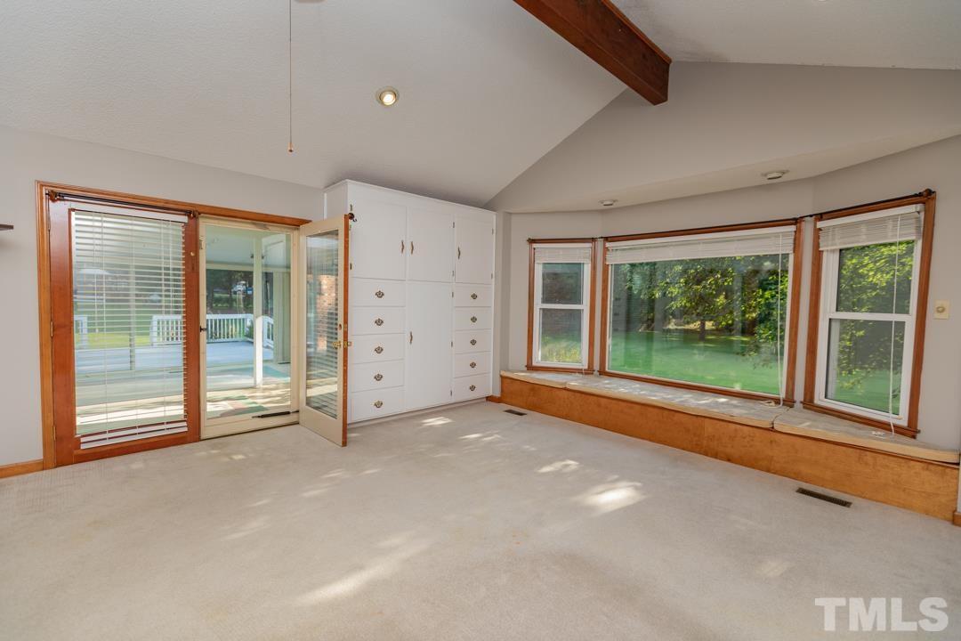 4005 Satterwhite Point Road Henderson, NC 27537 - Photo 19 of 29 Gallery Image 19