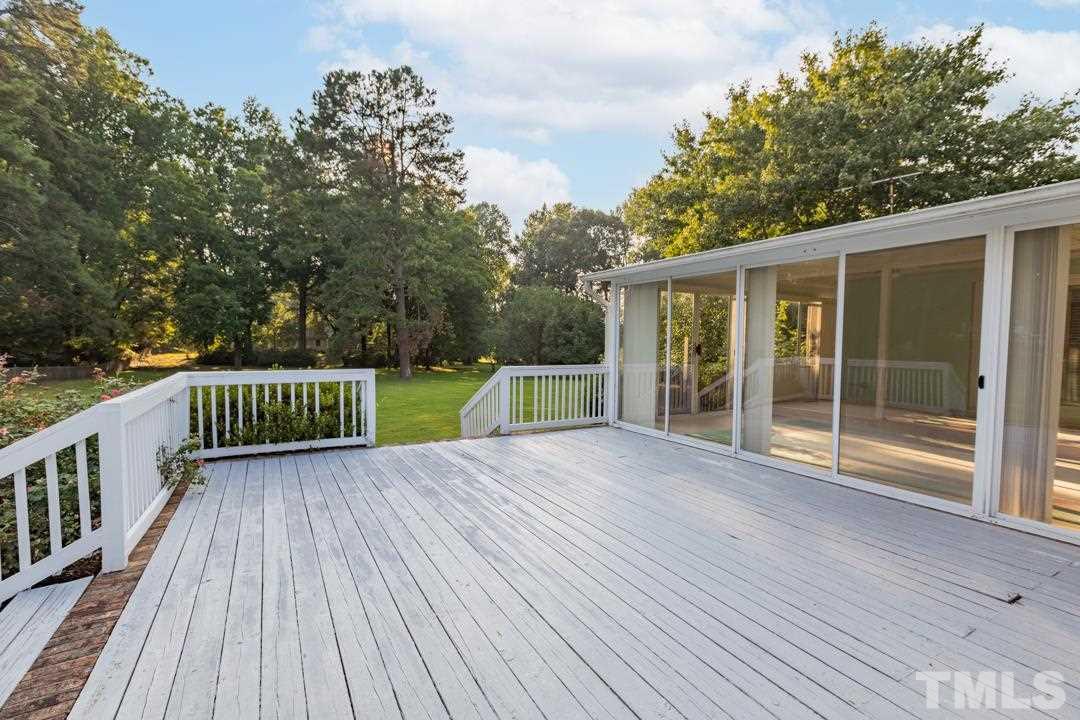 4005 Satterwhite Point Road Henderson, NC 27537 - Photo 24 of 29 Gallery Image 24