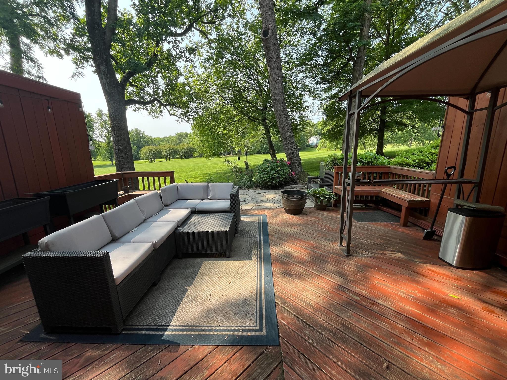 2080 Golf Course Drive Reston, VA 20191 - Photo 15 of 17 a view of outdoor space with seating