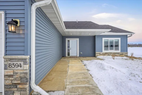 $399,000 | 8594 Dolphin Road, Princeton, MN 55371