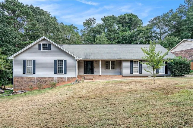 $400,000 | 2358 Cannon Hill Road Southwest, Lilburn, GA 30047