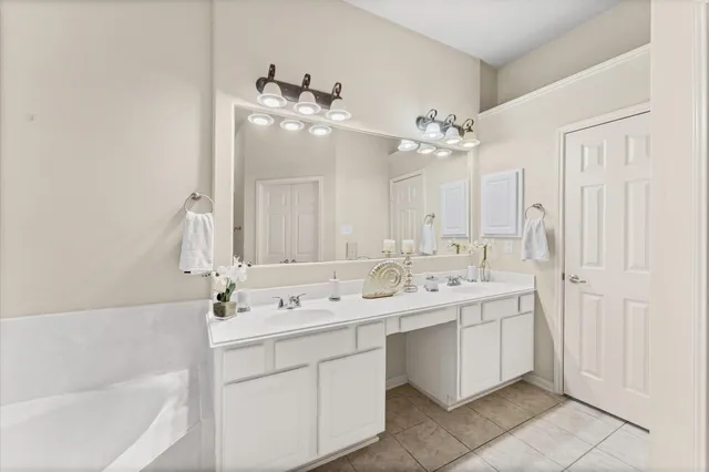 $3,000 | 31 Pleasant Point Place, Spring, TX 77389