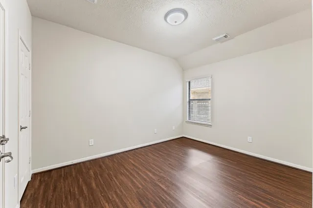 $3,000 | 31 Pleasant Point Place, Spring, TX 77389