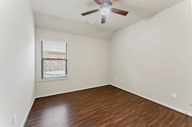 $3,000 | 31 Pleasant Point Place, Spring, TX 77389