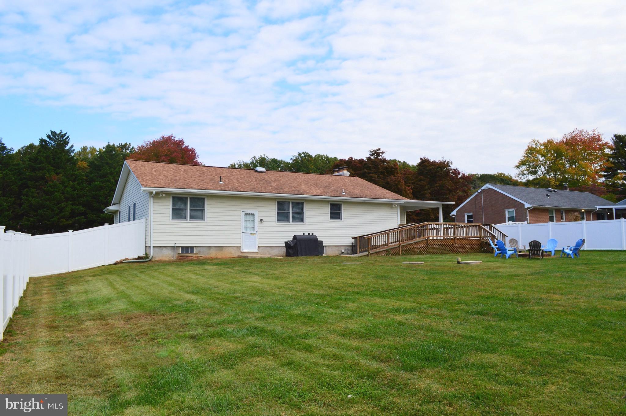802 Maxa Road Aberdeen, MD 21001 - Photo 4 of 35 Back