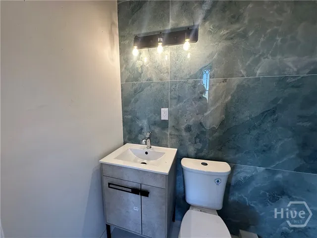 $900 | 312 West 37th Street, Unit C, Savannah, GA 31401