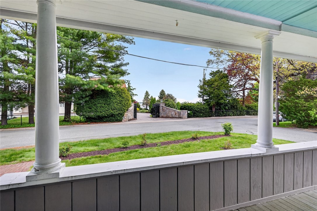 7 Allard Street Warwick, RI 02889 - Photo 10 of 50