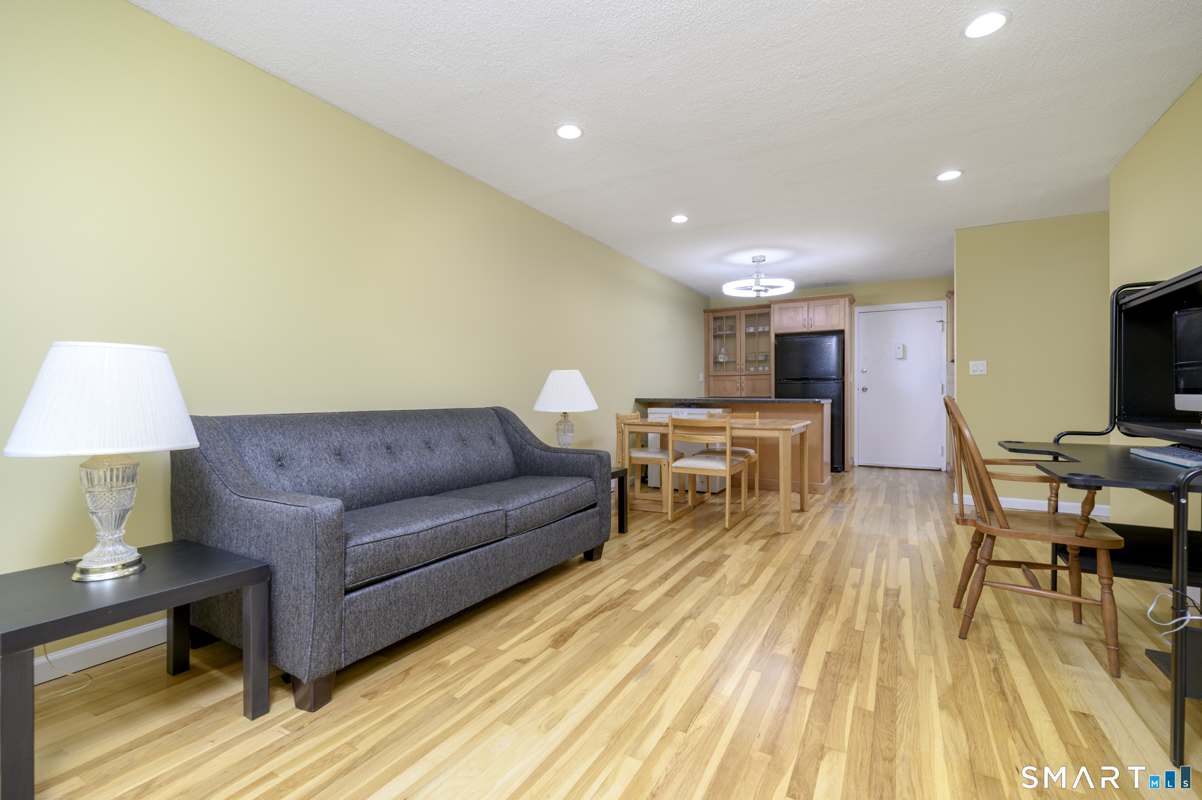 637 Cove Road, Unit A3 Stamford, CT 06902 - Photo 8 of 15