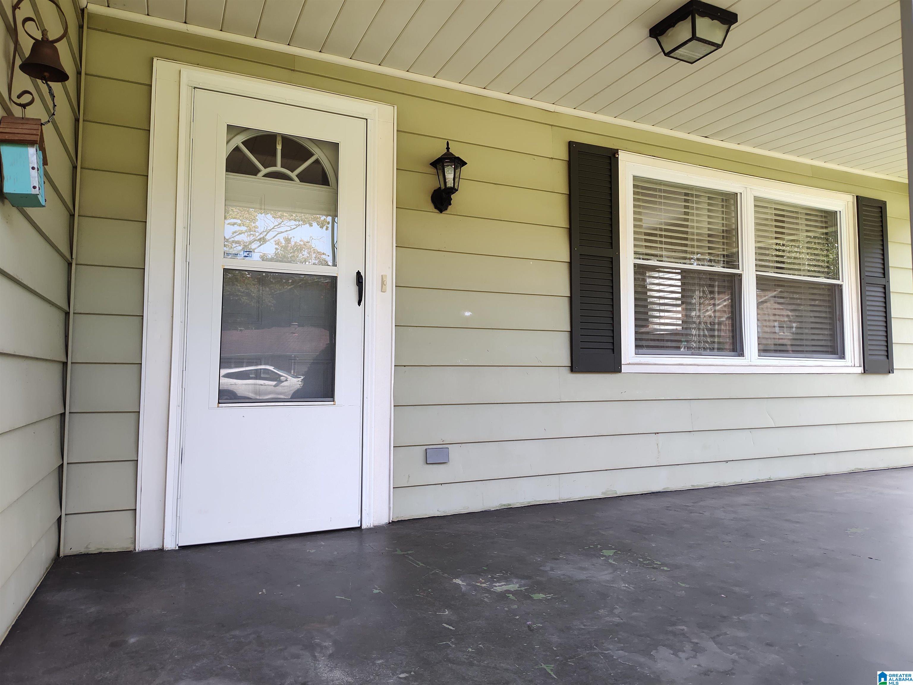 107 Virginia Drive Bessemer, AL 35023 - Photo 4 of 37
