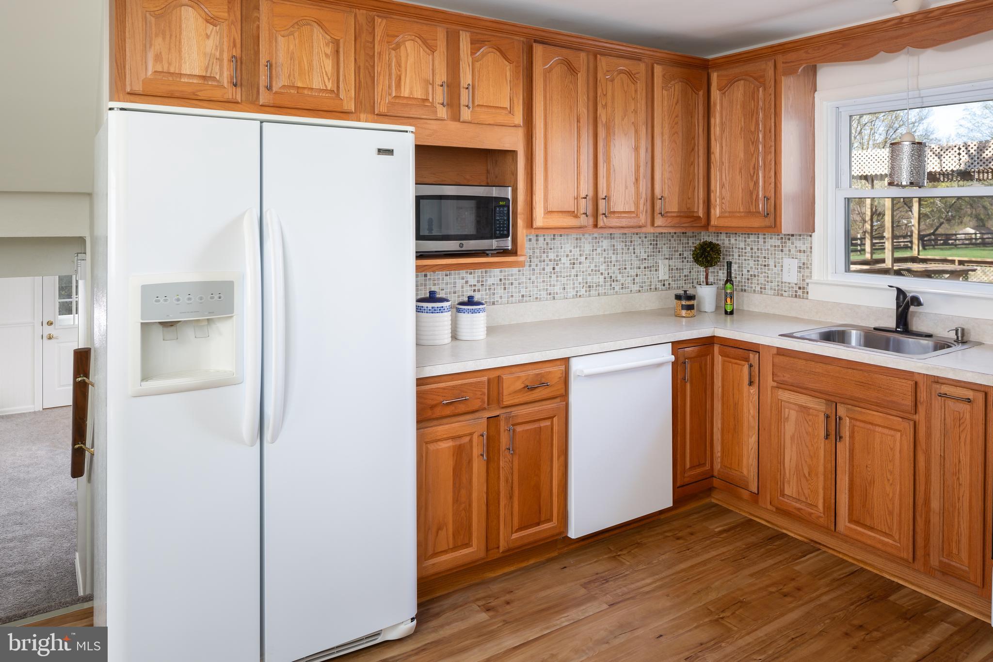 6 Vernon Lane Malvern, PA 19355 - Photo 12 of 38 Kitchen
