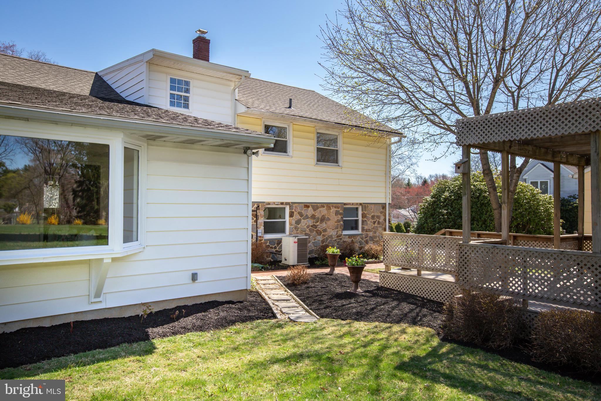 6 Vernon Lane Malvern, PA 19355 - Photo 18 of 38 Rear to Pergola and Yard