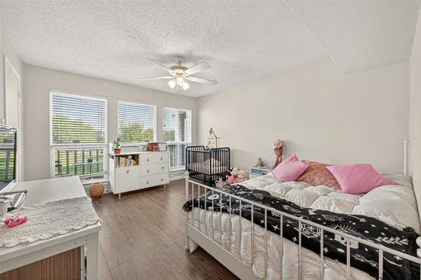 $169,000 | 2277 South Kirkwood Road, Unit 1002, Houston, TX 77077