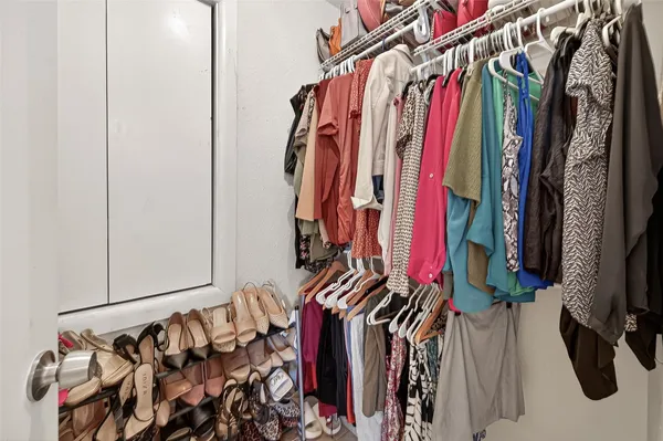 $169,000 | 2277 South Kirkwood Road, Unit 1002, Houston, TX 77077