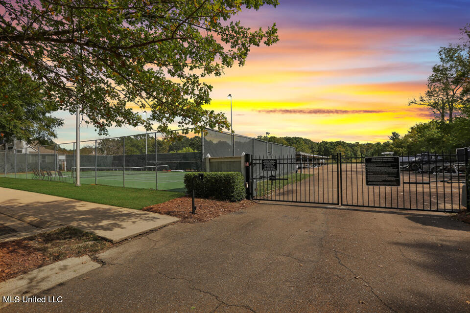 202 Fairway Lane Madison, MS 39110 - Photo 55 of 57 Northbay Bayview Tennis Marina