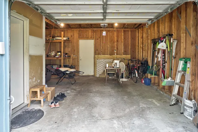 $320,000 | 3141 Mc Comb Street, Ann Arbor, MI 48108