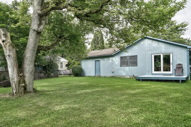 $320,000 | 3141 Mc Comb Street, Ann Arbor, MI 48108