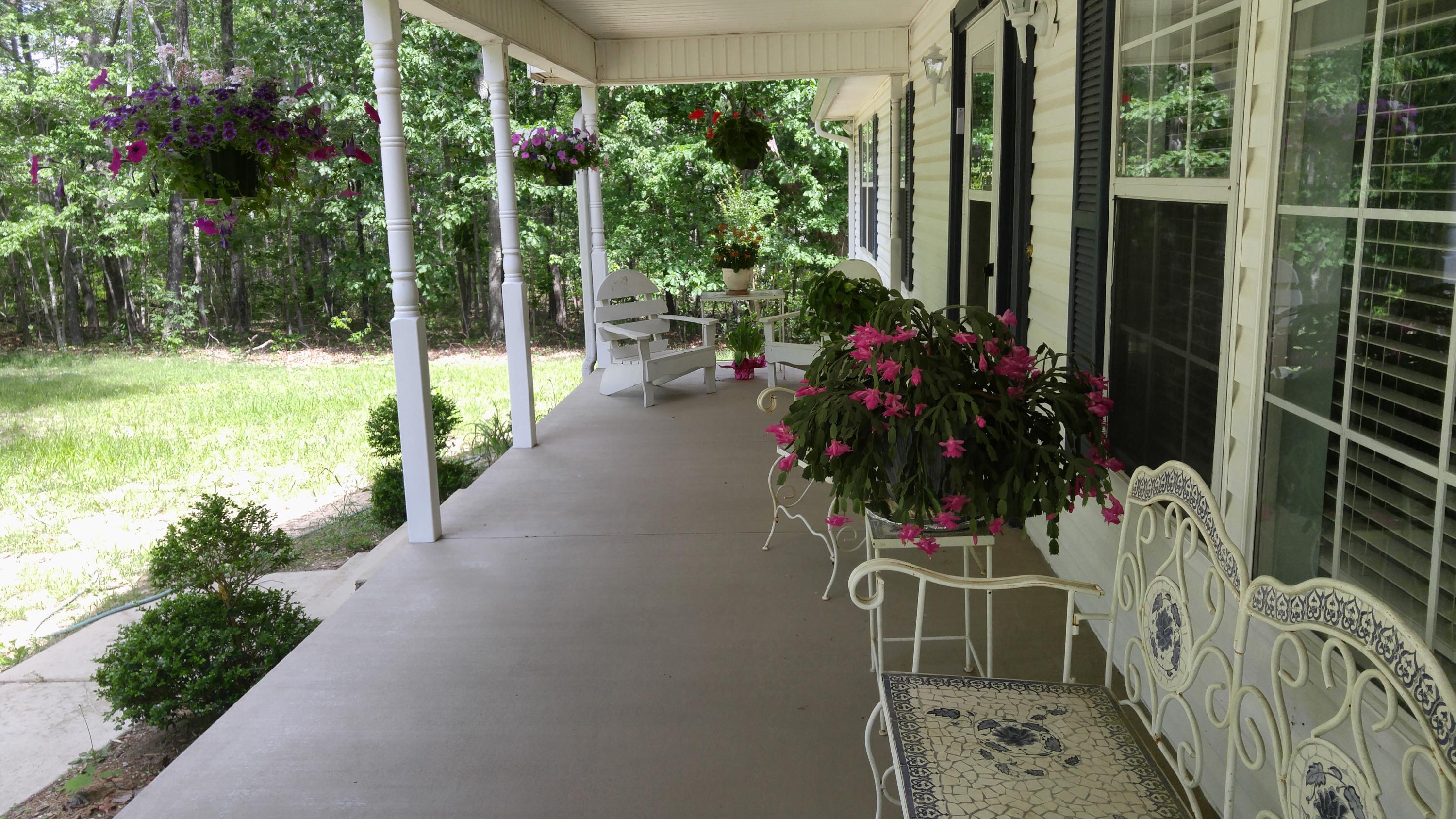 170 Fox Trail Road Rising Fawn, GA 30738 - Photo 6 of 31 06 Front Porch