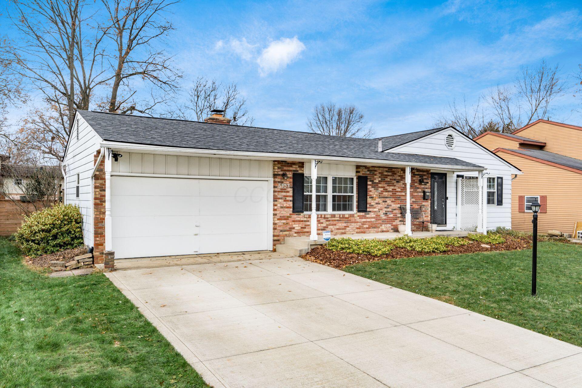 5137 Forestwood Road Columbus, OH 43229 - Photo 2 of 42 003_ Rd Columbus OH 43229 USA