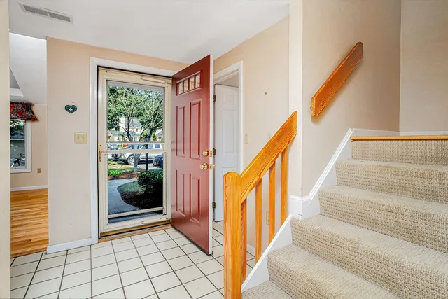 $449,900 | 8 Iris Way, Unit 8, Haverhill, MA 01830