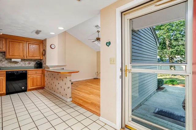 $449,900 | 8 Iris Way, Unit 8, Haverhill, MA 01830