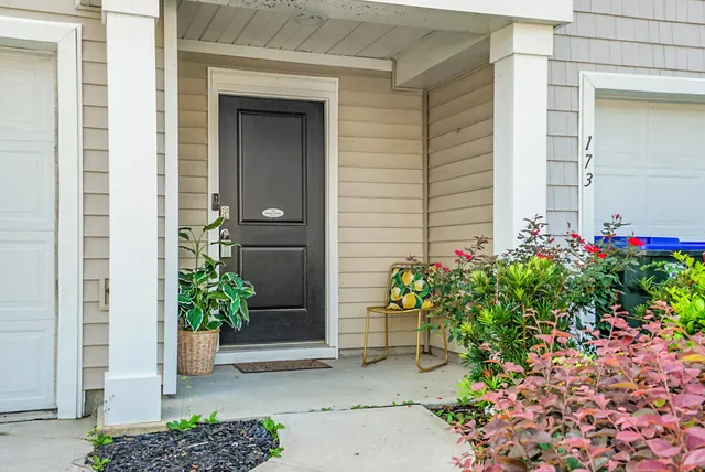 $270,698 | 171 Rosefield Court, Summerville, SC 29485