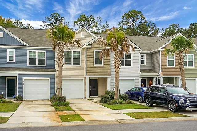 $270,698 | 171 Rosefield Court, Summerville, SC 29485
