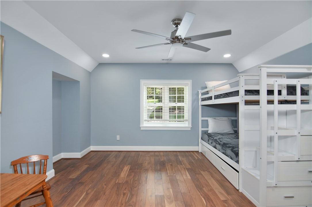 26 Beacon Ridge Circle Salem, SC 29676 - Photo 36 of 46 Flex space off ensuite bedroom 3