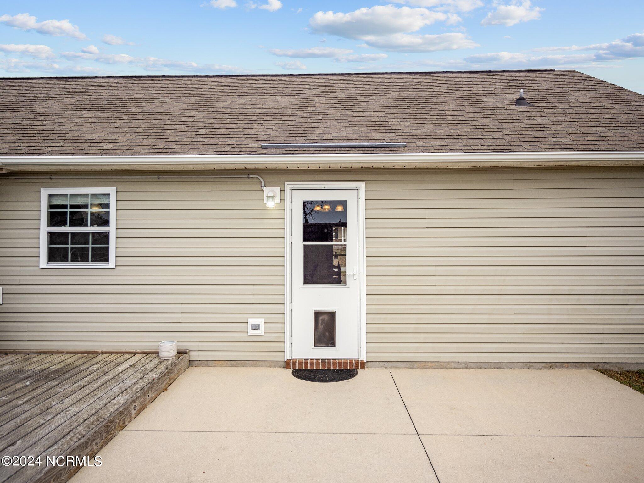 310 Sinclair Lane Hubert, NC 28539 - Photo 40 of 42 49-web-or-mls-P3218707