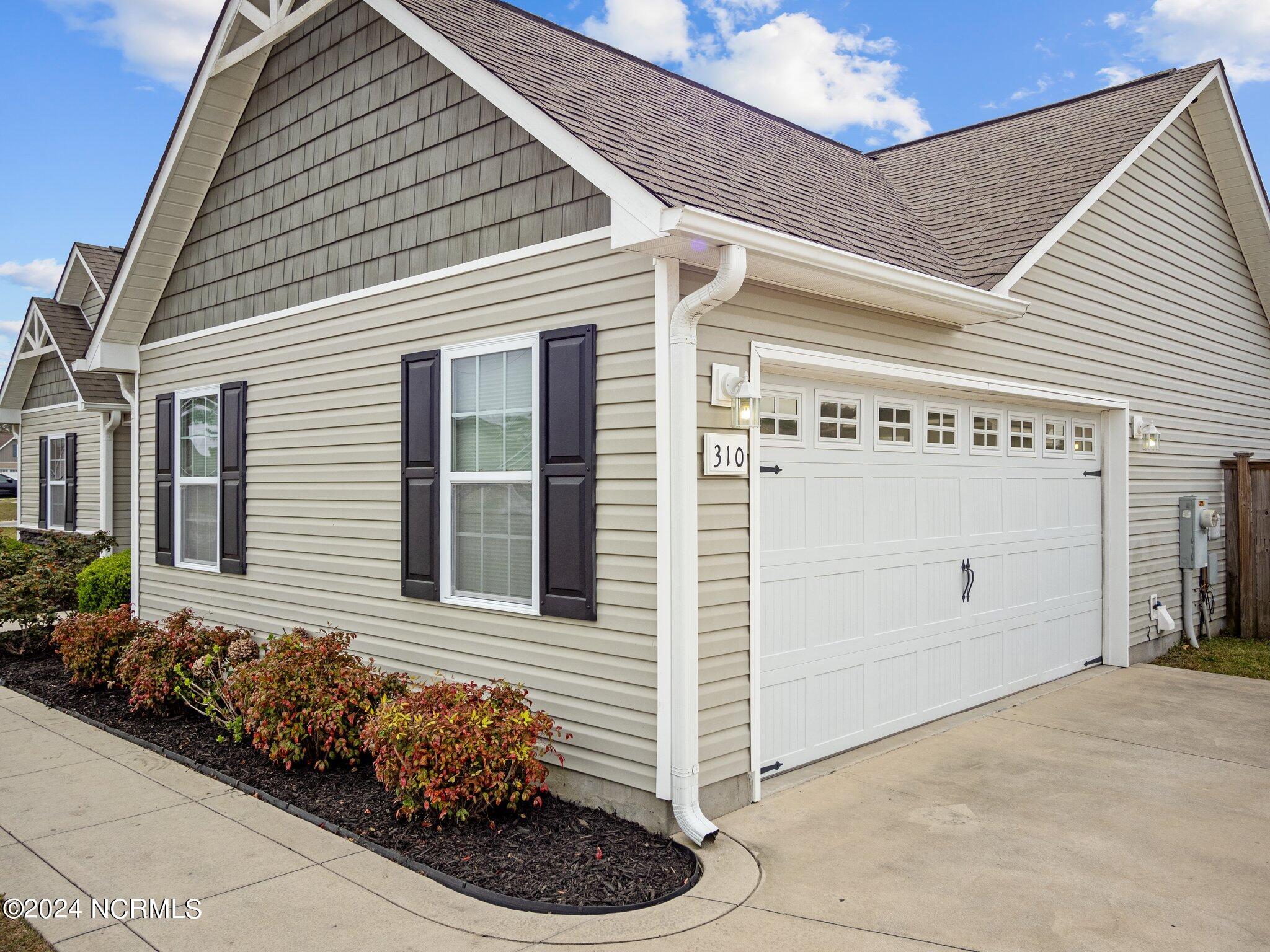 310 Sinclair Lane Hubert, NC 28539 - Photo 6 of 42 5-web-or-mls-P3218808