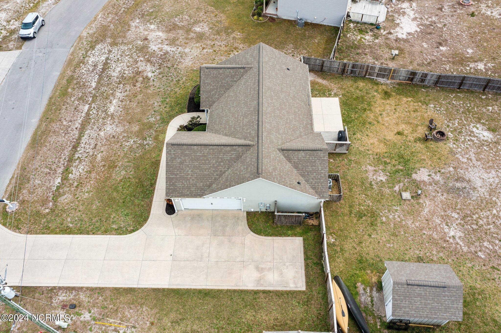 310 Sinclair Lane Hubert, NC 28539 - Photo 8 of 42 9-web-or-mls-DJI_0434