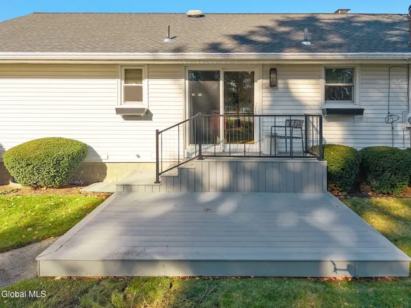 $365,000 | 23 Continental Road, Rotterdam, NY 12306