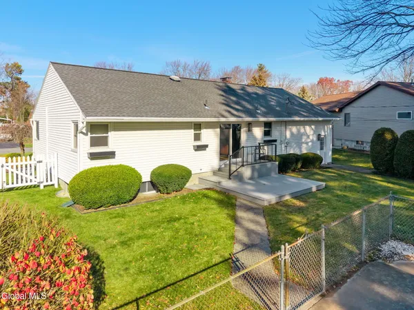 $365,000 | 23 Continental Road, Rotterdam, NY 12306